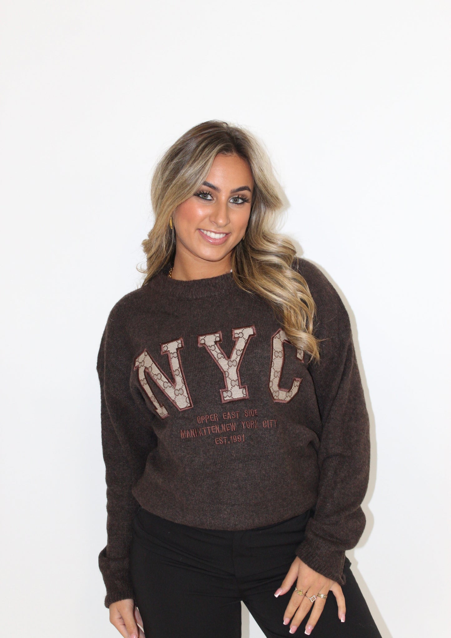 Luna trui NYC bruin
