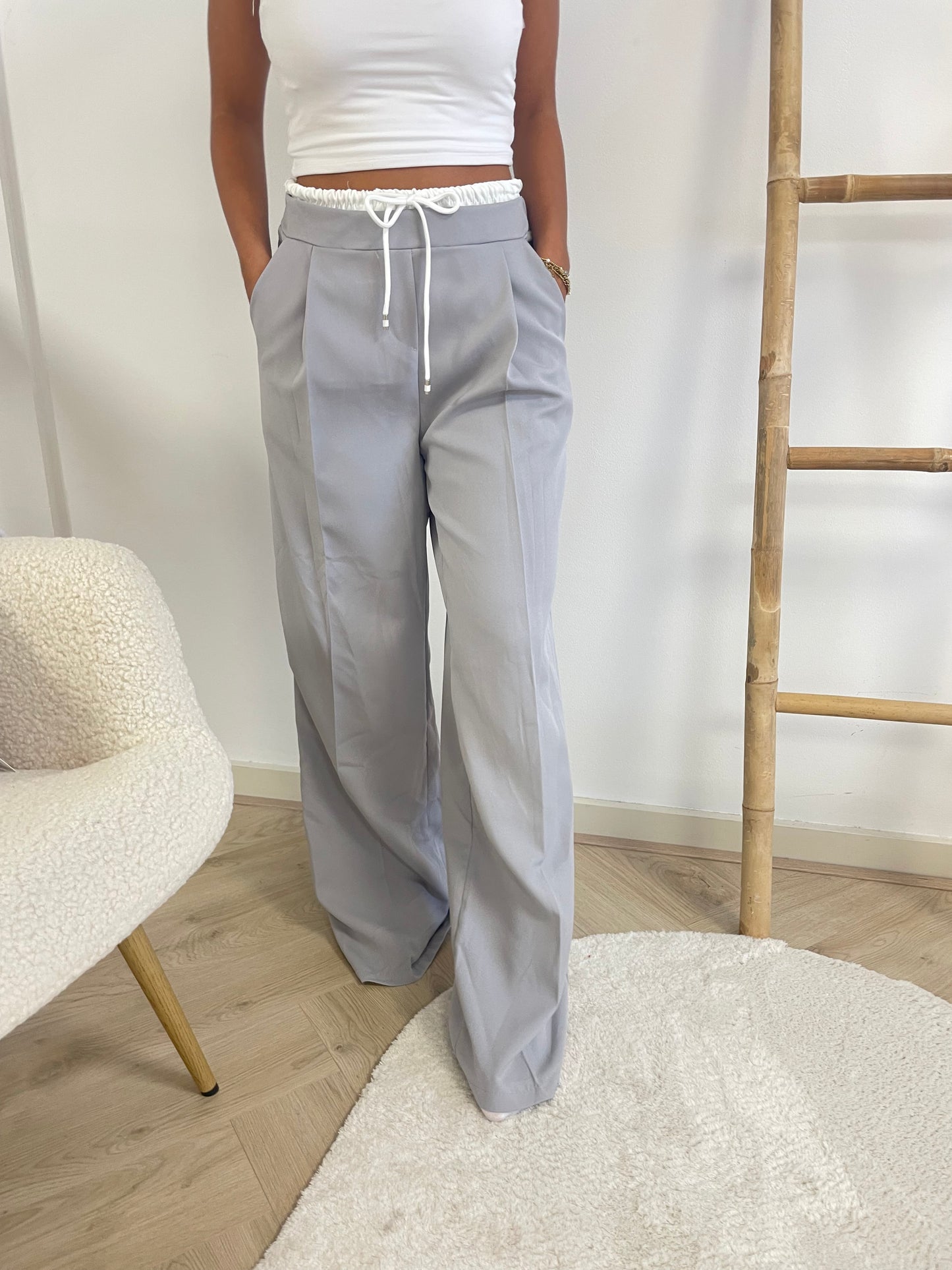 JOGGINGSPANTALON GRIJS