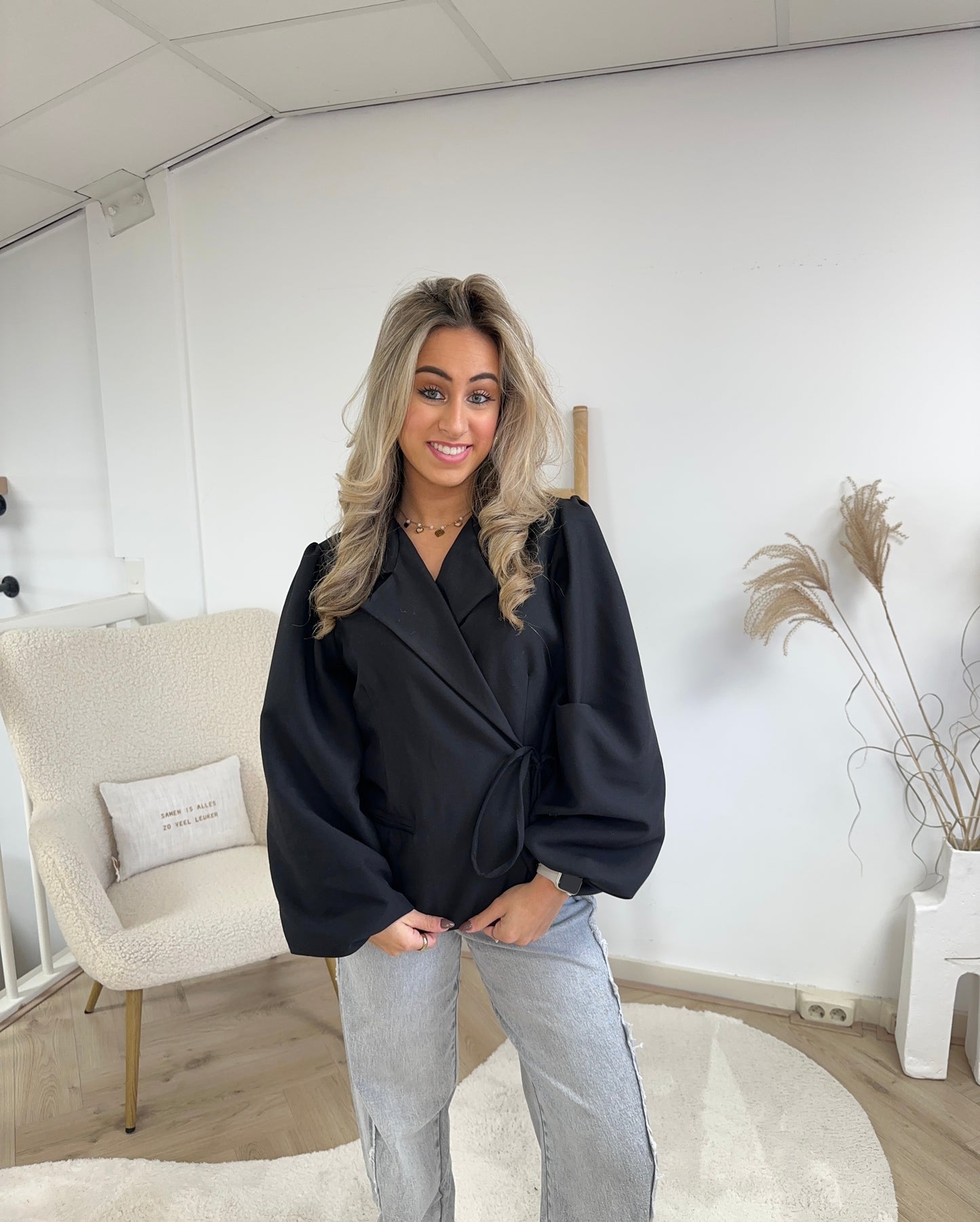 SKYLER OVERSLAG BLAZER - ZWART