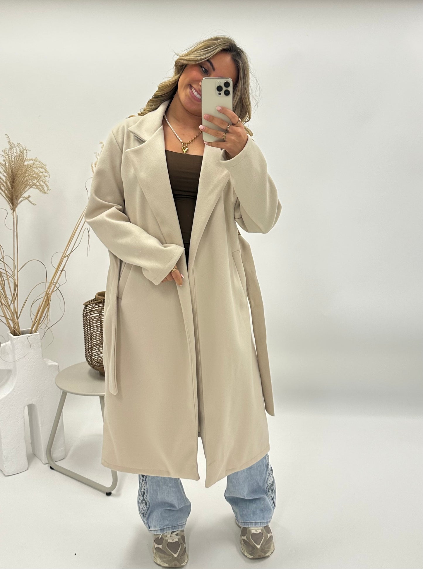 Yara trenchcoat met ceintuur beige