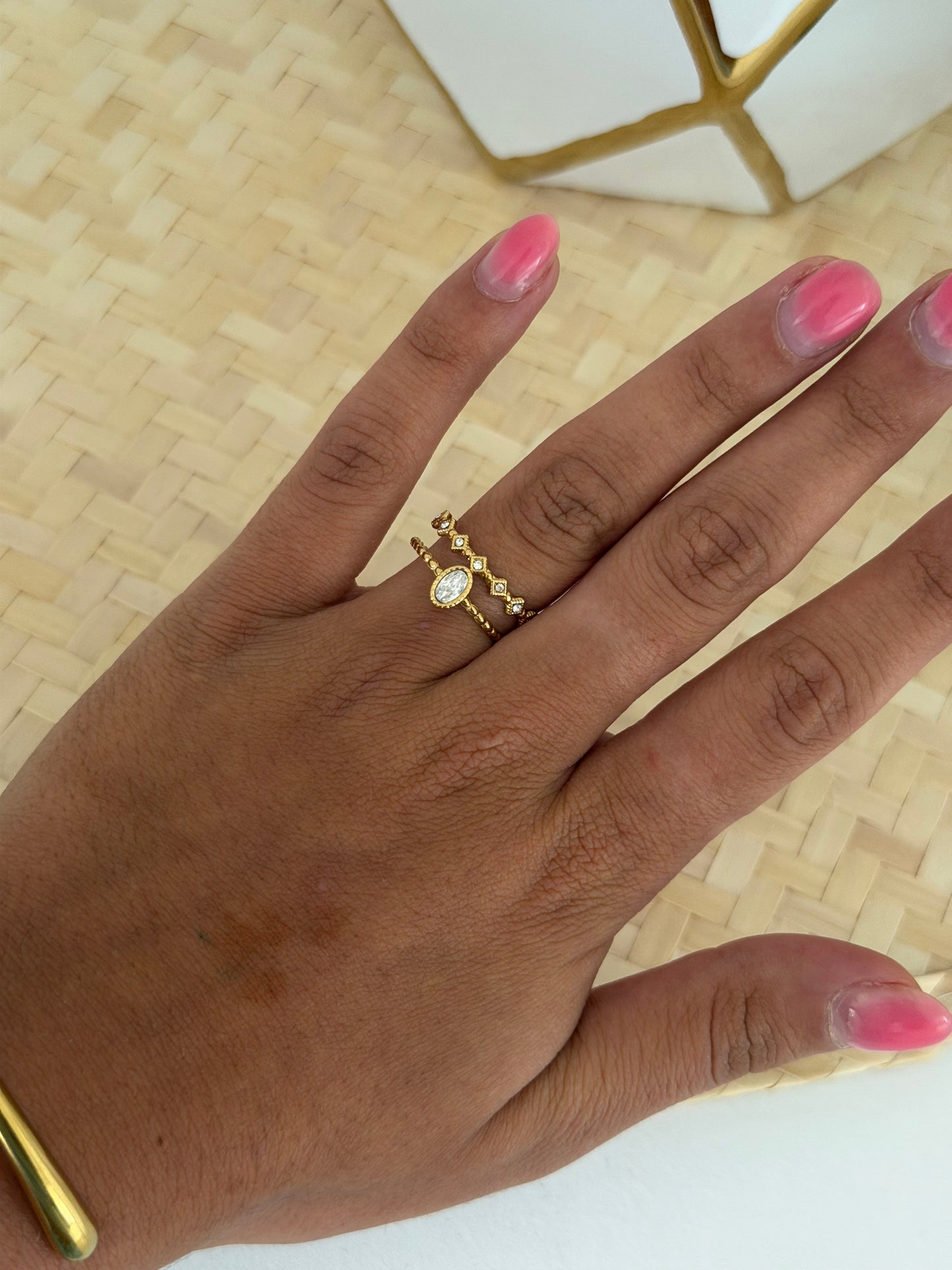 Nova Glow ring