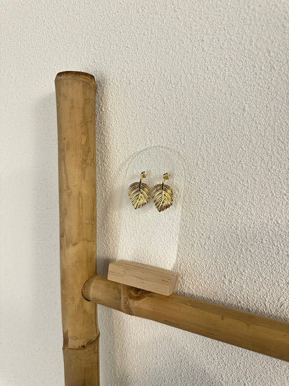 Oorbel blaadje goud