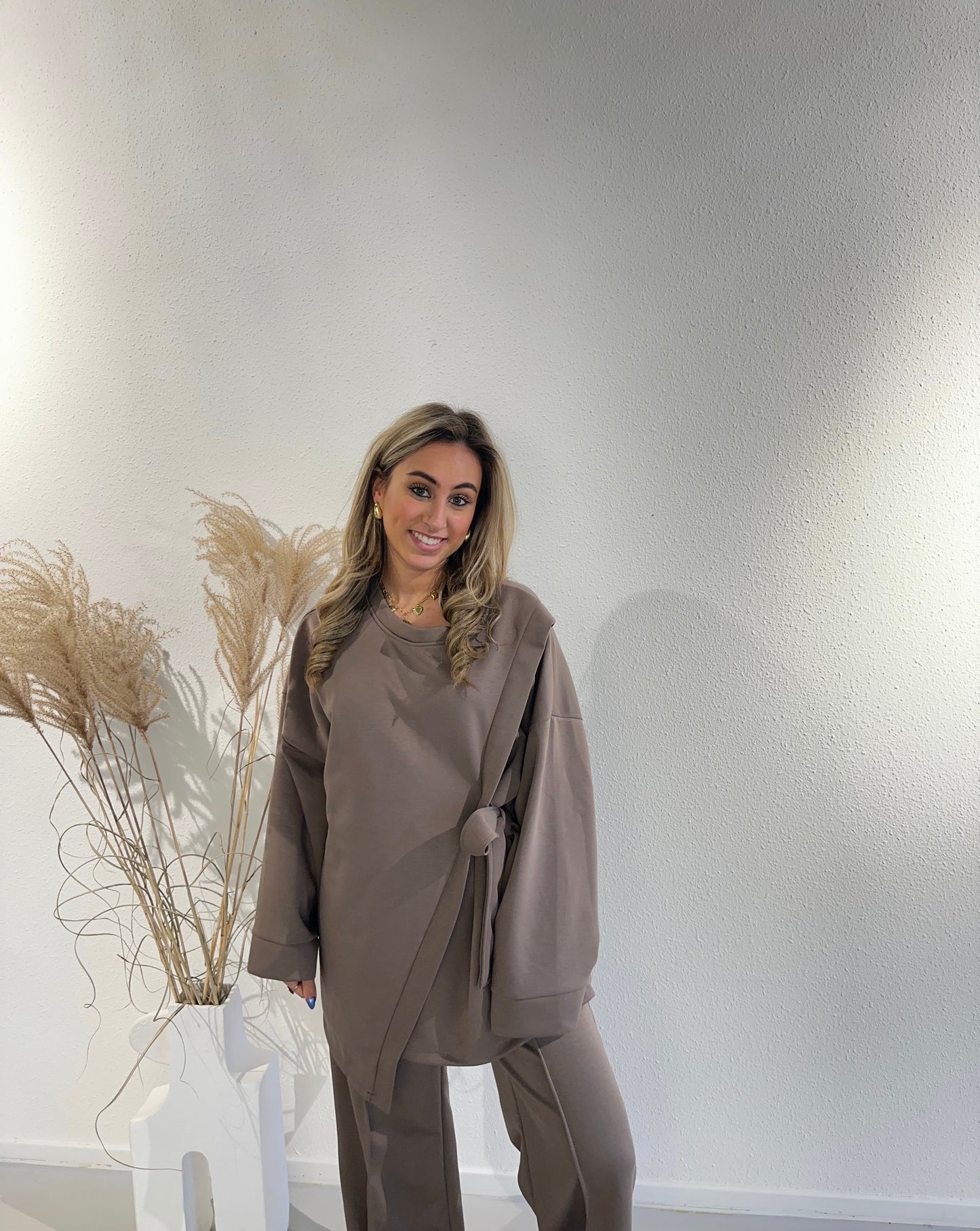 COMFY SET JOLIE  -  BRUIN