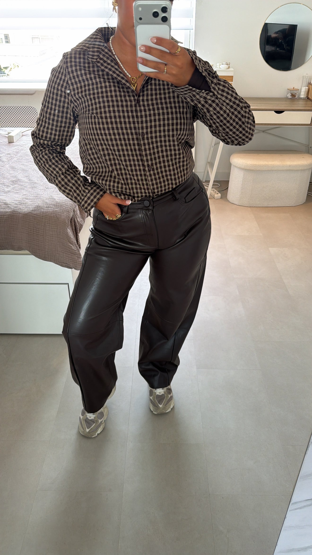 Luna Leather Balloon - BROWN