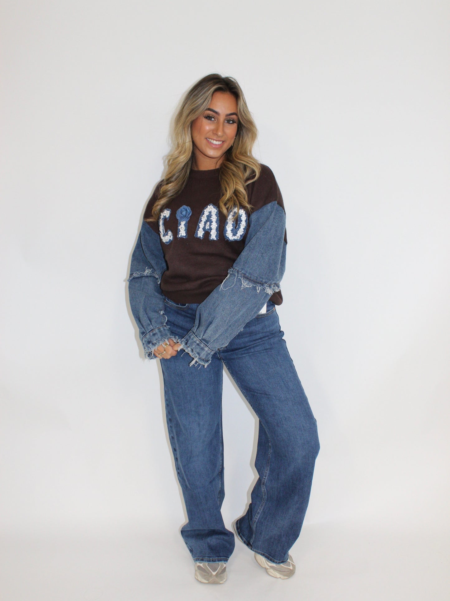 Widia trui ciao denim bruin