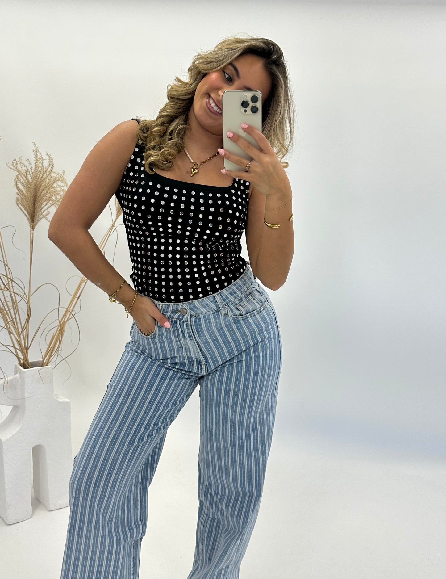 Jola studs body zwart
