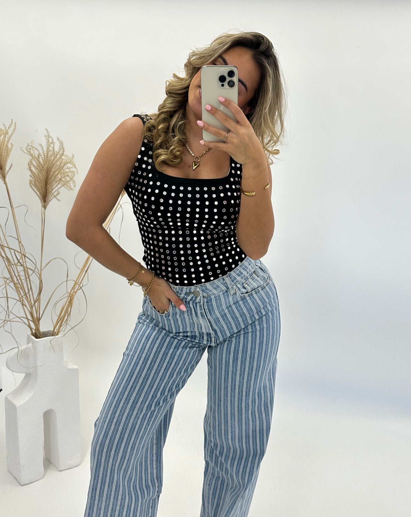 Jola studs body zwart