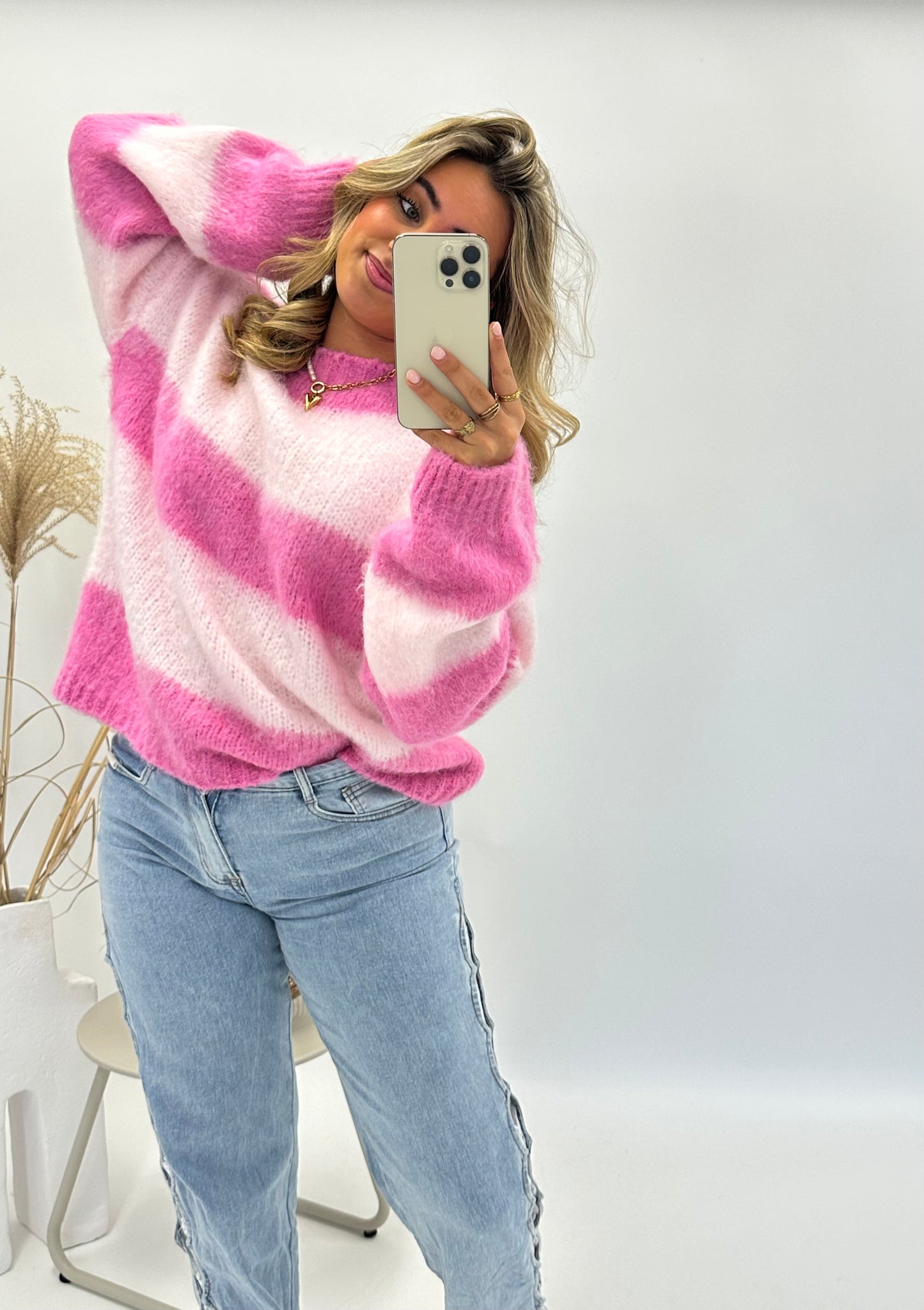 Mara trui roze