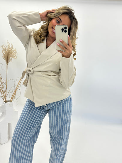 Nora blazer jasje overslag beige