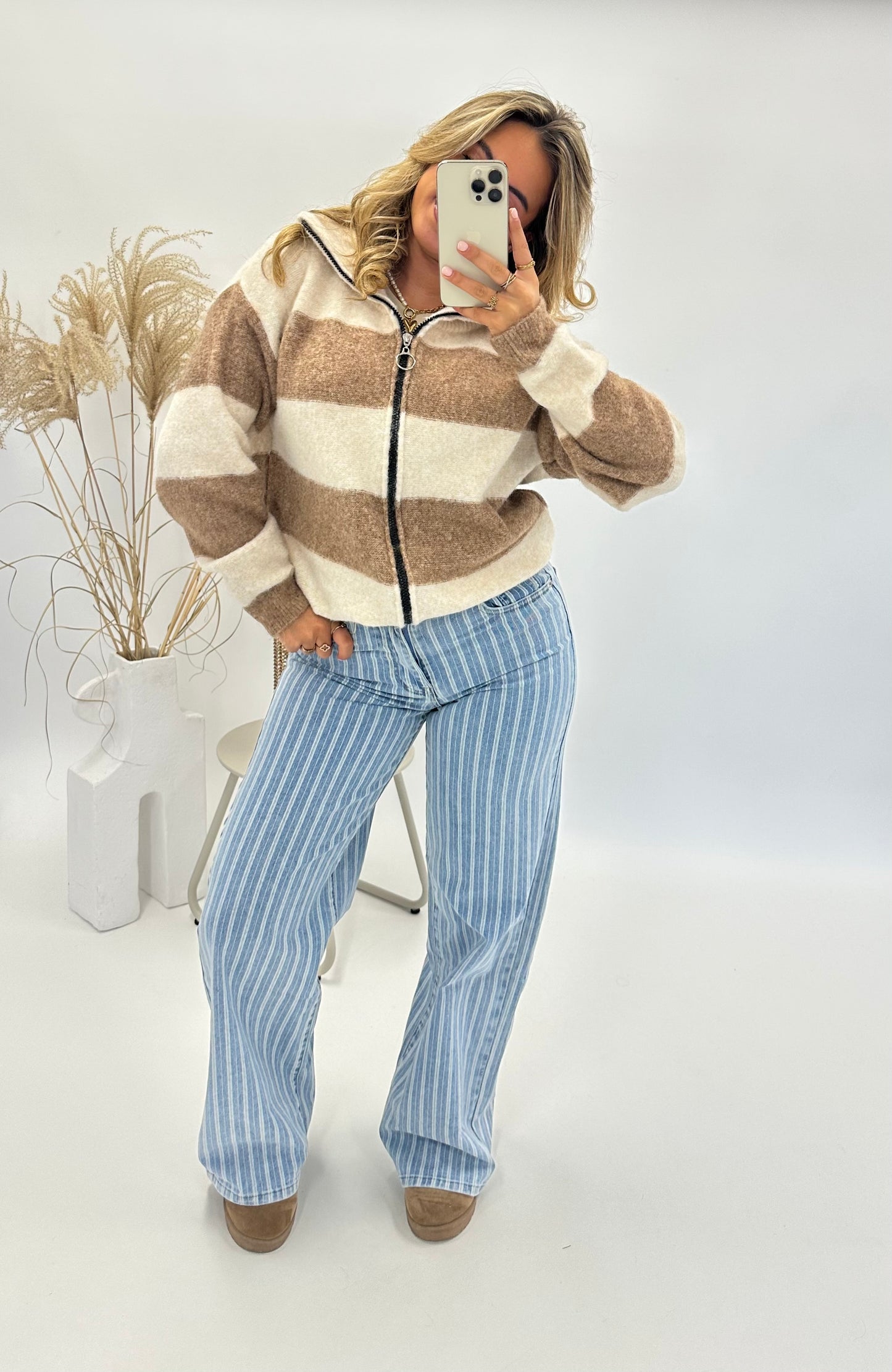 Zola vest beige camel