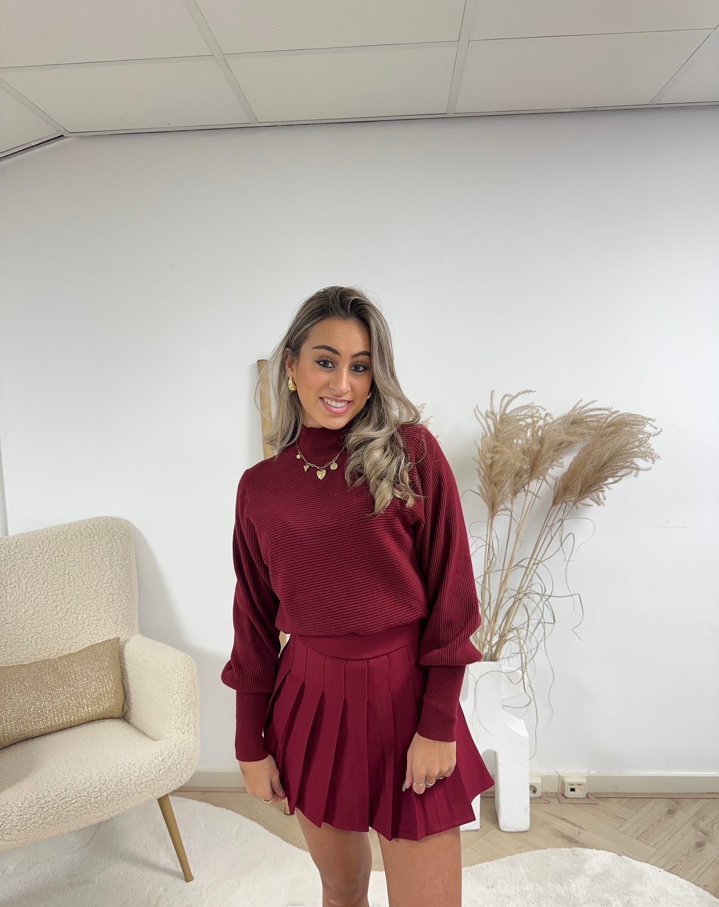 BROEKROKJE BORDEAUX ROOD