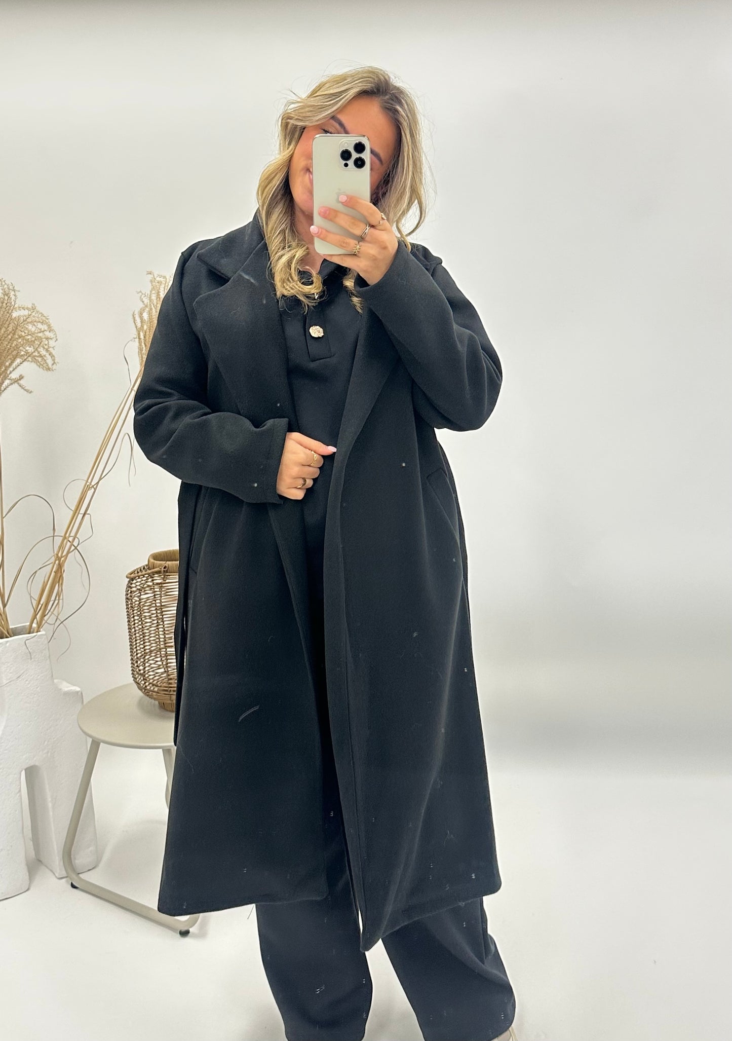 Yara trenchcoat met ceintuur zwart