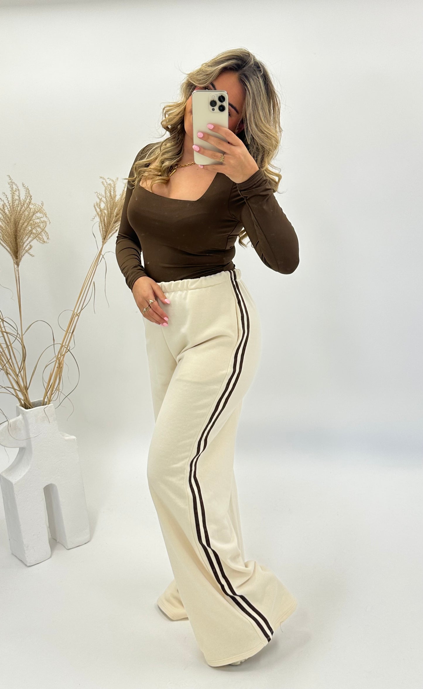 Vera jogger beige bruin