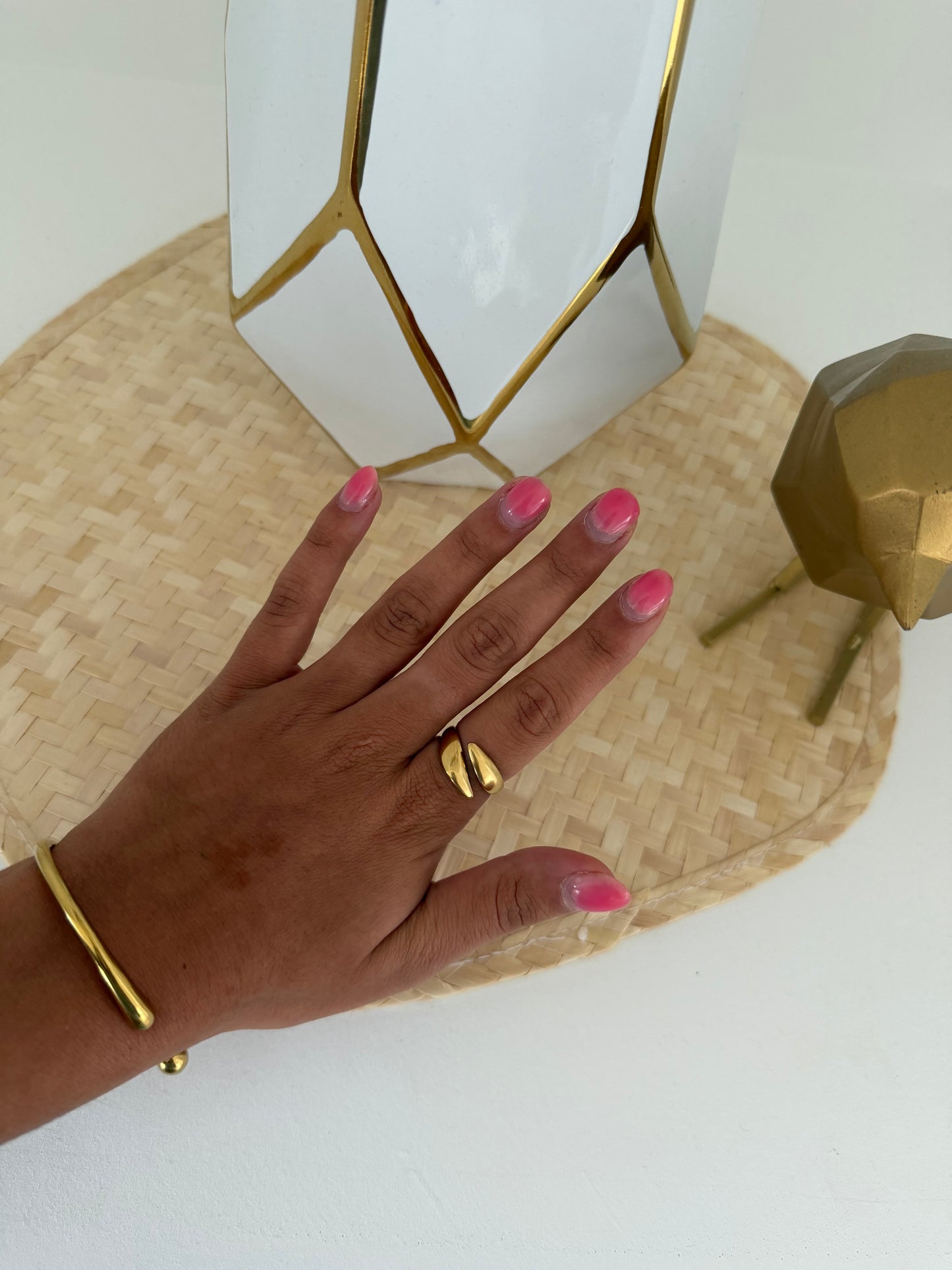 Aura Flow ring