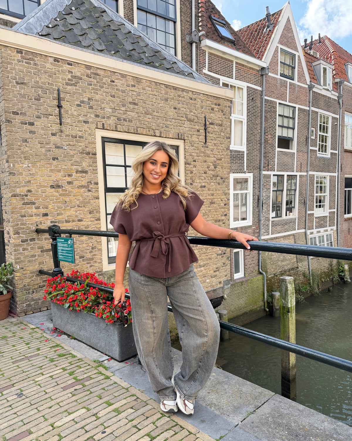 Nina overslag top- BROWN