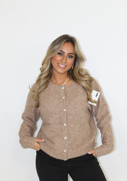 Milana trui caramel
