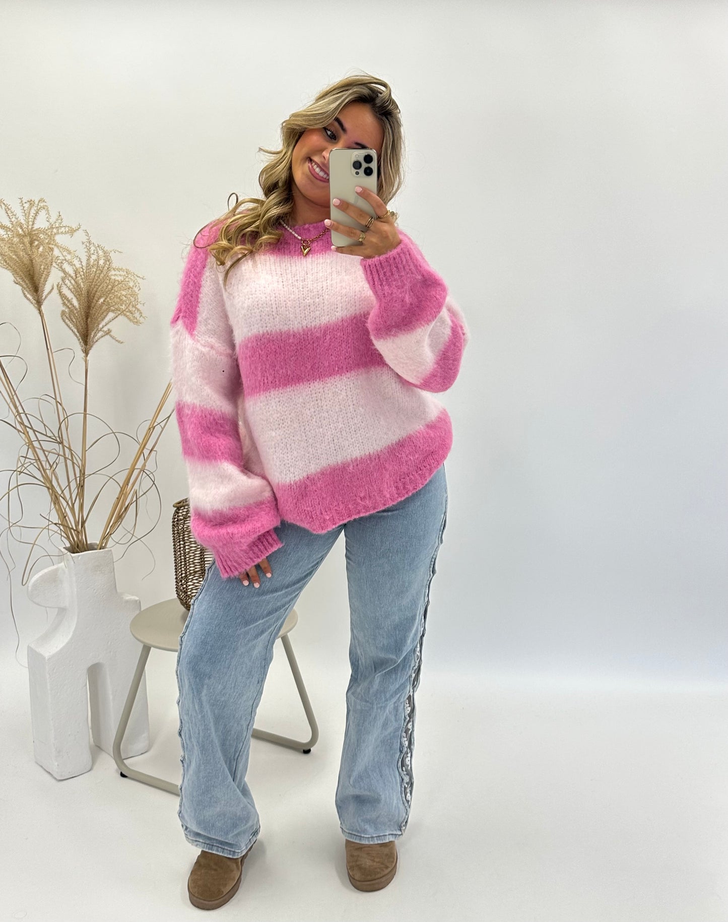 Mara trui roze