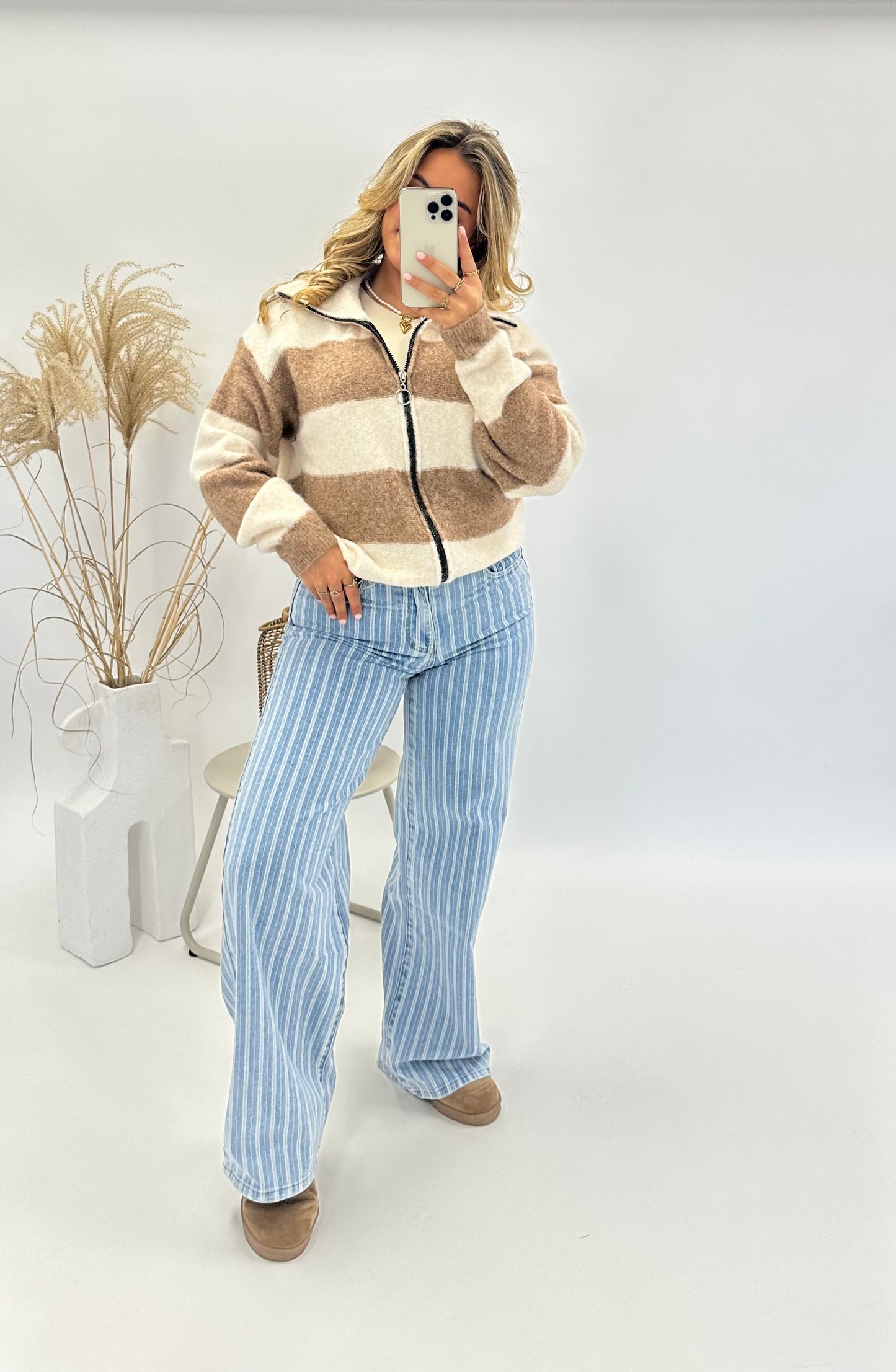 Zola vest beige camel